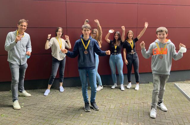 Die Schüler freuten sich über die gute Platzierung beim Wettbewerb. | Foto: Schule
