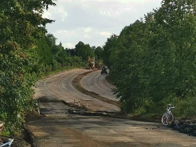 Auch hier waren die Wassermassen runter geschossen: Über die Abfahrt Frauenthal an der B265 hinab auf die Luxemburger Straße. | Foto: Volker Düster