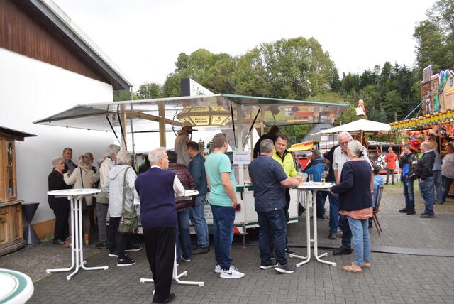 Das Fest bot allen die Gelegenheit zum Plausch miteinander | Foto: Erwin Höller 