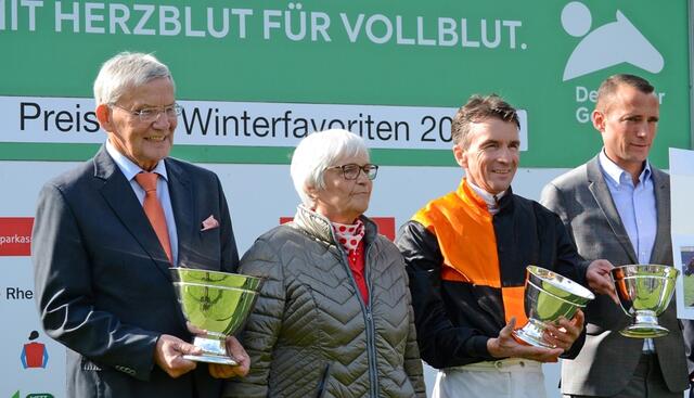 Siegerehrung für den Preis des Winterfavoriten  | Foto: Horst Nauen