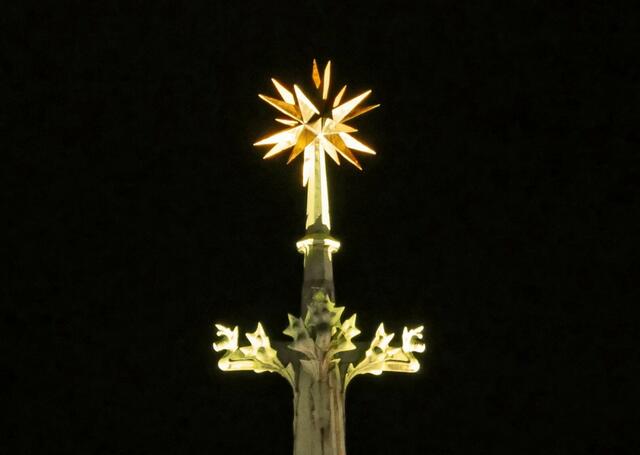 Hoffnung und Licht soll der Stern von Bethlehem denjenigen bringen, die ihn betrachten.