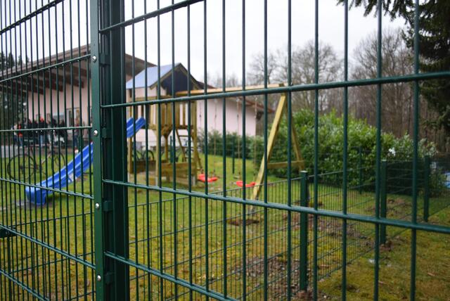 Auch an die Kids wurde gedacht. Es wurden Spielgeräte montiert.  | Foto: Erwin Höller 