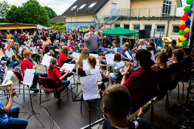 Jugendorchester der Musikgemeinschaft Bechen e. V., Dirigent: Tobias Sünder | Foto: Roland M. Scheuermeyer