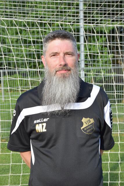 Marco Ziesemann (46) – „Bis zu seiner Schulterverletzung ein zuverlässiger Mann – auch für die dritte Halbzeit“, lacht Ille Jenniges. „Bis zu seiner Verletzung hat Ziese eine starke Runde gespielt, ein absoluter Teamplayer - auch er läuferisch immer noch unverzichtbar.“  | Foto: Volker Düster