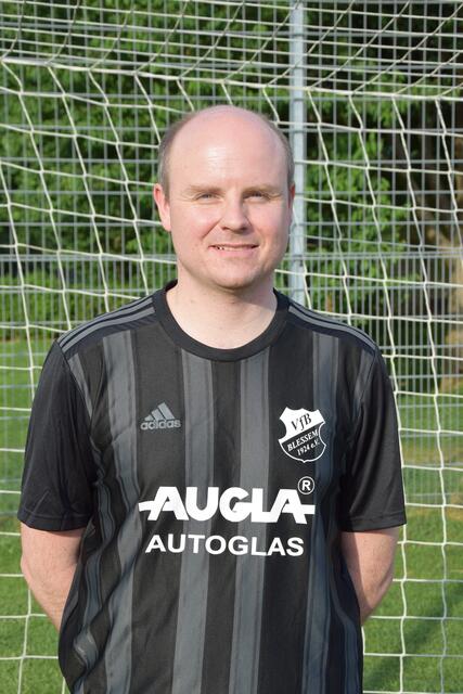 Alex Bär (37) – „Alex war Spieler der Alt-Herren, wollte es aber nochmal wissen“, weiß Jenniges zu berichten und freut sich über die vereinsinterne Verstärkung: „Er ist mit Herzblut bei der Sache, auch wenn er beruflich bedingt nicht immer so konnte, wie er wollte. Zudem war er arg von der Flut gebeutelt. Wenn er aber gebraucht wurde, hat er nie enttäuscht.“  | Foto: Volker Düster