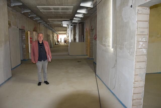 Vor allem im Bereich "Bruno" gehen die Arbeiten gut voran, freut sich Dr. Franz-Georg Rips. | Foto: Düster