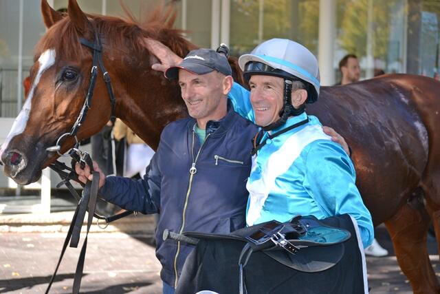 Drei Tagessiege für Jockey Adrie de Viers | Foto: Horst Nauen
