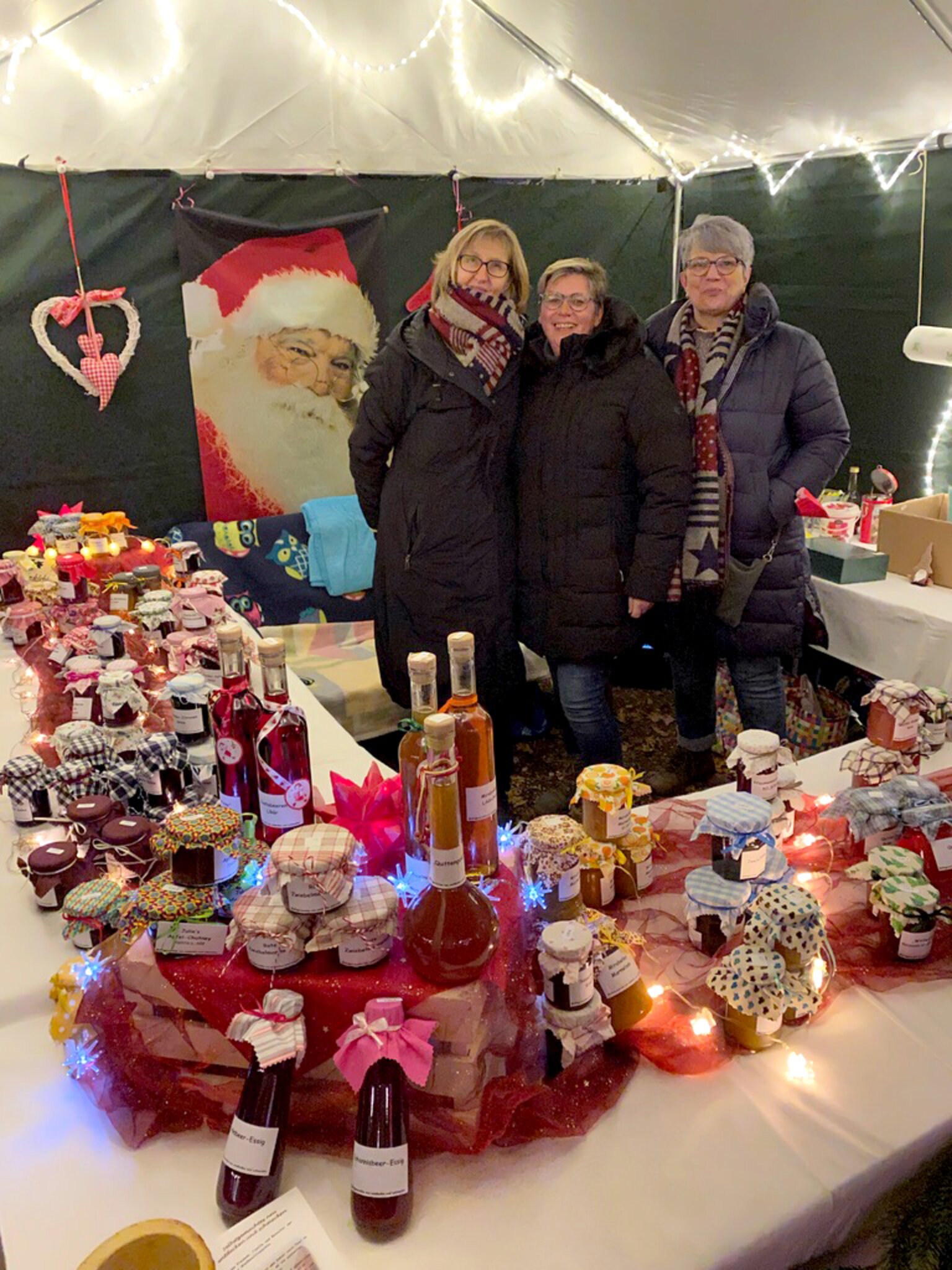 Zum 1. Advent Weihnachtsmarkt bei den St. Sebastianern in Liblar