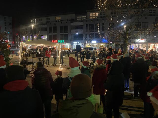 Weiter ging es auf dem Sülztalplatz. Foto: Raimund Stracke