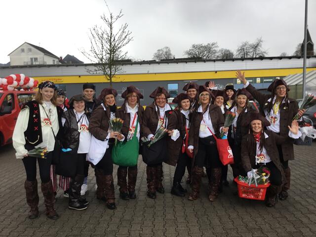 Karnevalszug in OverathHeiligenhaus Mit den „Meistersingern von