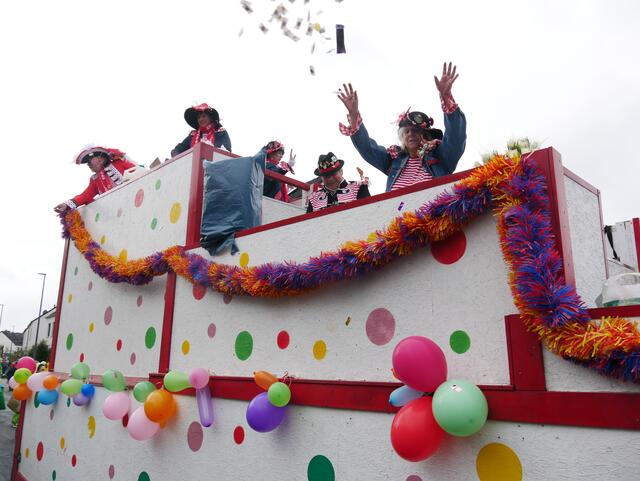 Festwagen der Domstadt Jecke.  | Foto: Anita Brandtstäter