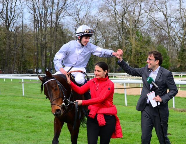 Sieger im 3. Rennen - Queen's Harry und Konstantin Phillip | Foto: Horst Nauen