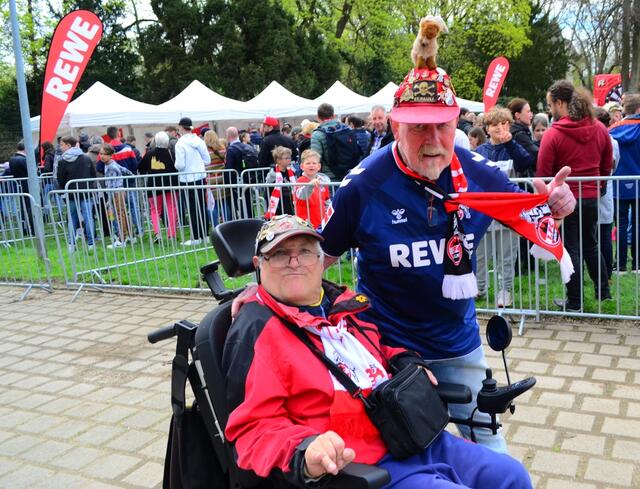 FC-Fans für immer | Foto: Horst Nauen