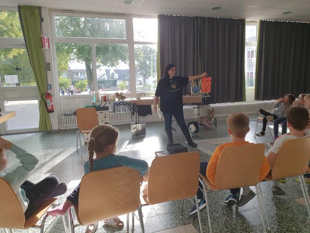 Theorie gehört auch dazu... | Foto: Renate Könen