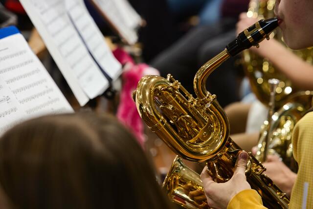 Und nicht nur die Töne, die ein Instrument machen sind schön. Die Instrumente selber sehen auch super aus.  | Foto: Torsten Rabe
