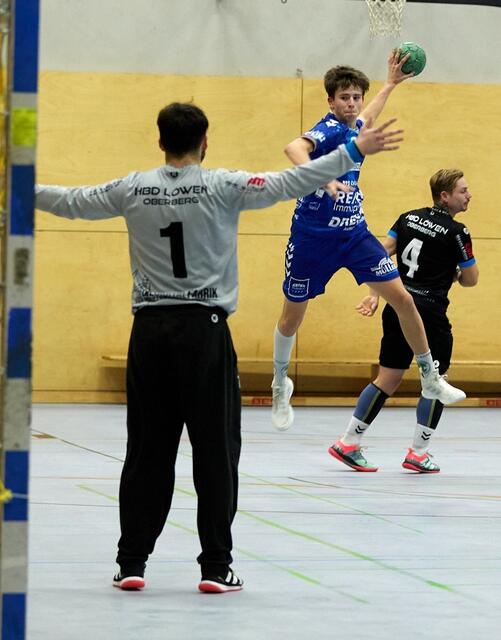 Felix Schrief mit sechs Treffern gegen die HBD Löwen | Foto: Maria Schulz