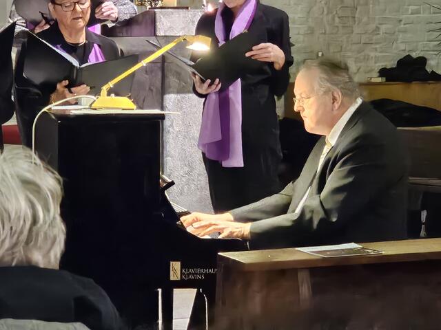 Pianist Frank Hoppe
Benefizkonzert am 17.12.2023 | Foto: Dietmar Reddel