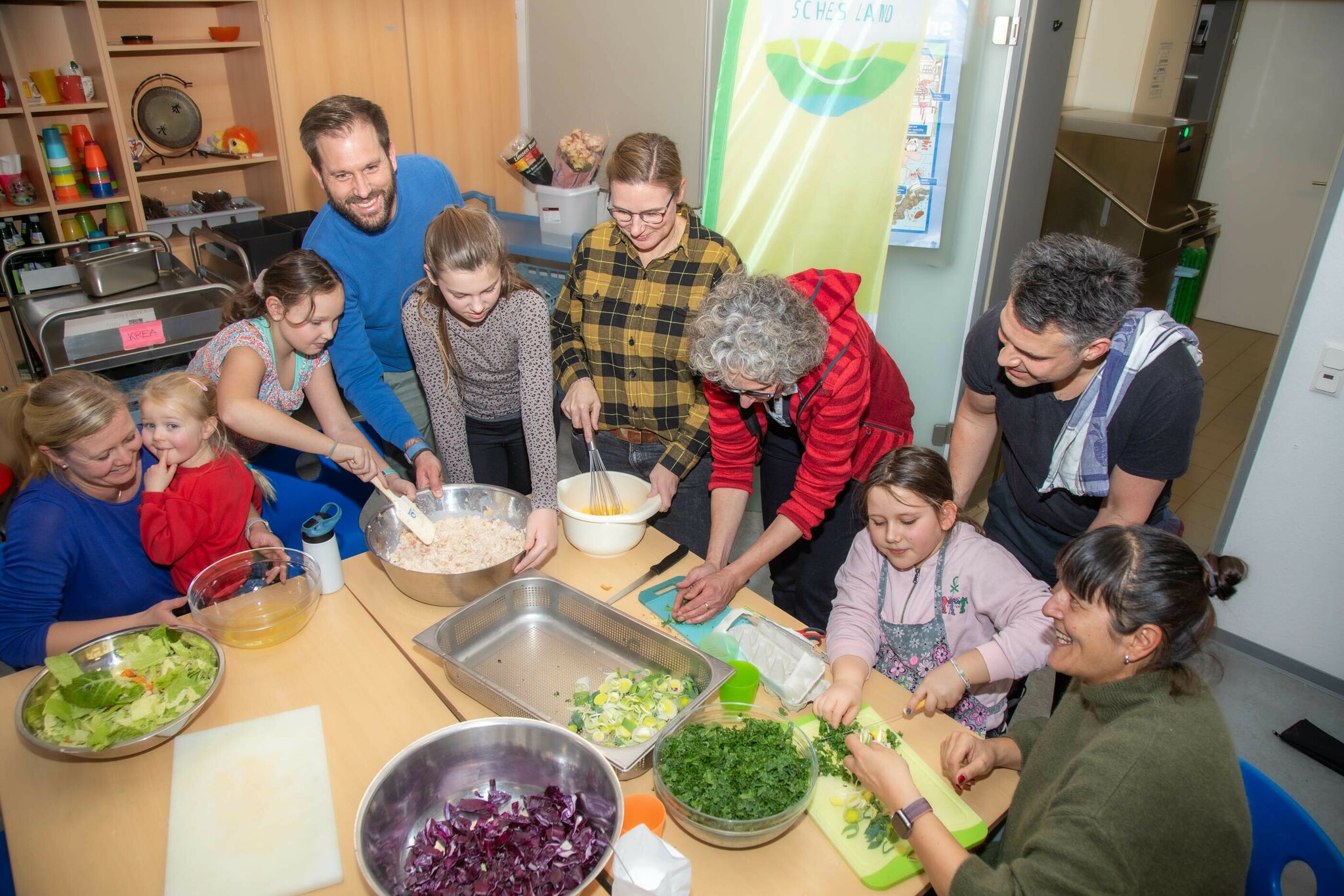 Reste Kochen F r Den Guten Zweck Ern hrungsrat Und F rderverein GGS reste-kochen-f-r-den-guten-zweck-ern-hrungsrat-und-f-rderverein-ggs