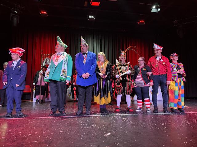 Blatt-Gold zusammen mit Prinz Andy I. auf der Bühne | Foto: Blatt-Gold