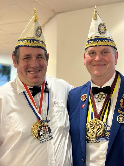 Das ist der Günther Wallrath-Merkens vom G.V. "Freundschaft" Hücheln e.V. 1902. “Das ist eine super Idee, dass wir mit euch eine Sitzung feiern können. Wir sind gemeinsam bei euch und ihr bei uns. Ich steh‘ voll hinter Inklusion.“ | Foto: Blatt-Gold