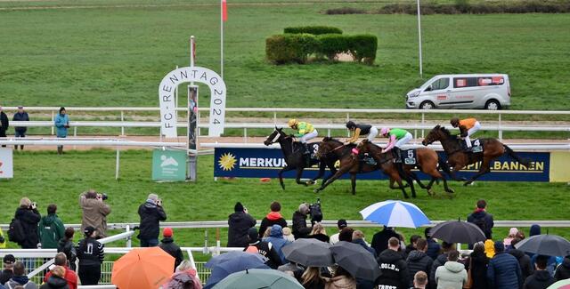 Sieger 1. Rennen: Words of Peace &amp; Jockey Bayarsaikhan Ganbat | Foto: Horst Nauen