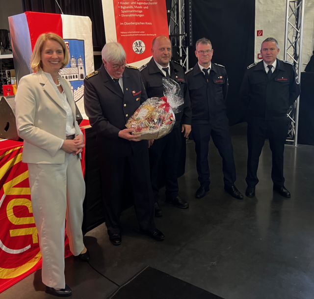 Ehrung von der Stadt Wipperfürth an Wilfried Fischer | Foto: Wilfried Storb