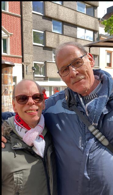 Ich habe Walter Kirch gefragt: „Wie hat dir heute die Demo gefallen?“ Er sagte: „Ich bin rundum zufrieden.“  | Foto: Blatt-Gold