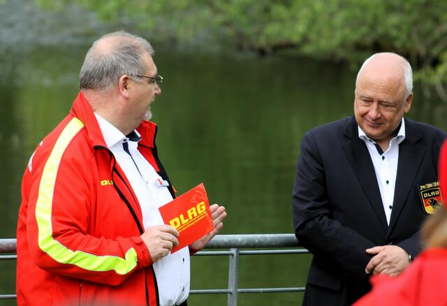 Stefan Albrecht (li.), Präsident des DLRG-Landesverbandes Nordrhein und Uwe Maagh, Leiter des DLRG-Bezirkes Rhein-Erft-Kreis | Foto: D. Fischer
