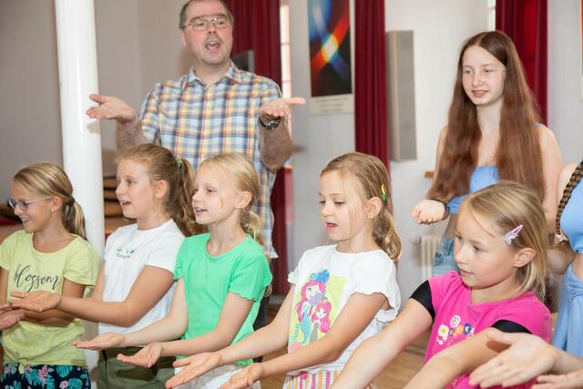 Im Augustinushaus wird bis zum großen Auftritt viel geübt. Foto: Axel König