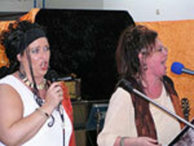 on stage | Foto: Bildrechte: Norbert Herod