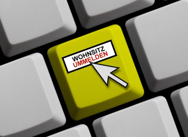 Wer nach Hürth zieht kann sich jetzt bequem online ummelden.
 | Foto:  kebox/stock.adobe.com