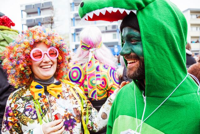 Der Straßenkarneval beginnt an Weiberfastnacht. Symbolbild. | Foto: karepa - stock.adobe.com