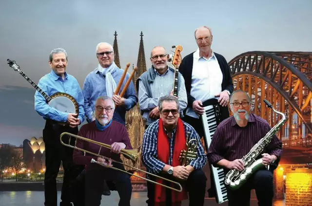 Die Dom Town Seven spielen im Hürther Jazzkeller. Neben guter Musik wird auch für eine weitere Kuh für Partnerstadt in Kenia gesammelt.  | Foto: Tom Klapper