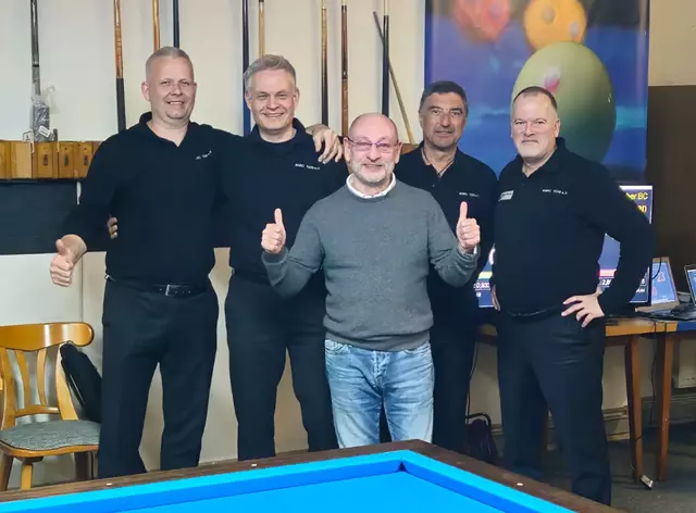 Die Sieger (v.l.)  Brian Knudsen, Carsten Raspel, Karl-Heinz Sefrin, Stefan Dirks und Allan Schrøder. Foto: Klaus F. Neubauer