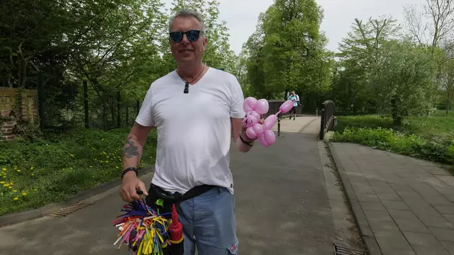 2018 - Ballonmodellage von Rob Davis für die kleinen Gäste | Foto: Heinz Könen