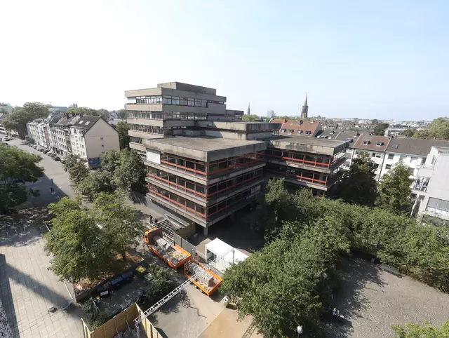 Der Startschuss für die Arbeiten der Generalsanierung der Zentralbibliothek fiel im vergangenen September. | Foto:  Arton Krasniqi