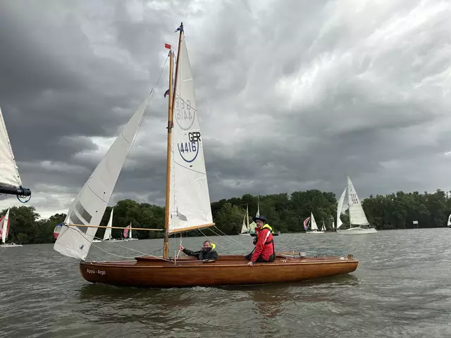 Dieter Mayer (l.) und Ignatios Souvatzis bei der Wettfahrt | Foto: Rainer Heute