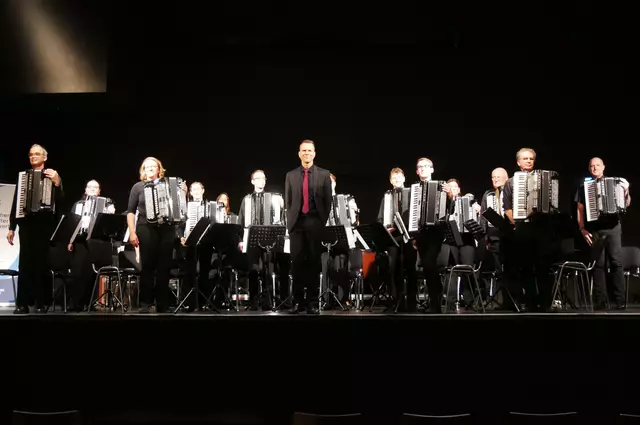 Akkordeonorchester Untergrombach unter Uwe Höhn - 3. Platz beim Deutschen Orchesterwettbewerb.  | Foto: Anita Brandtstäter