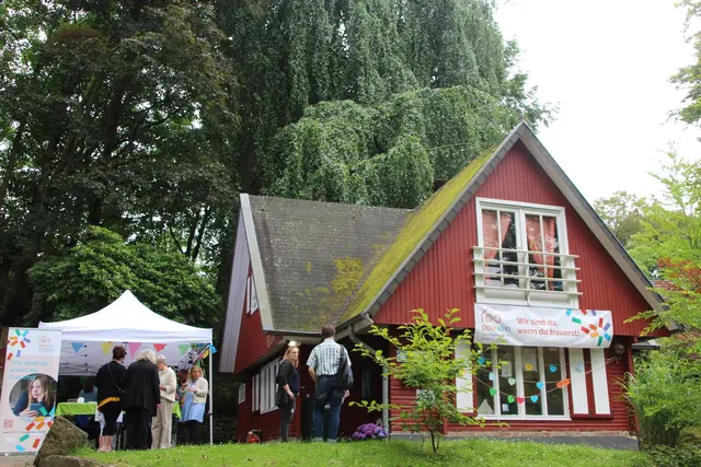In der Villa Trauerbunt in Heiligenstock treffen sich alle 14 Tage Mädchen und Jungen, die ein Familienmitglied oder einen guten Freund/ eine gute Freundin durch den Tod verloren haben. Foto: Flick 
