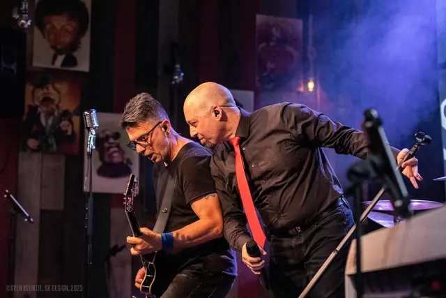 Foto: Fotos mit Dank und freundlicher Genehmigung von Haus Eifgen, SCHEINHEILIG, Adrian Kunitz und Lisa Sheahan-Kunitz