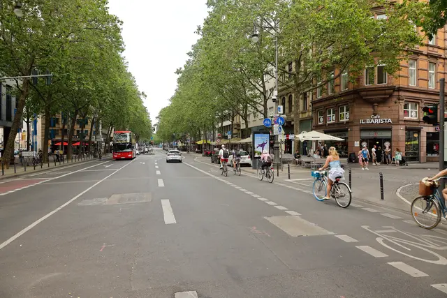 Neuer Rekord auf dem Hohenzollernring. | Foto: Dirk Borm