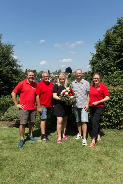 (v.l.): Marc Pütz, André Henschke, Alexandra Keferstein, Andreas Keferstein und Barbara Betzing. Foto: Karnevalsfreunde Bechen 