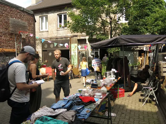 Der kleine Sommer-Aufreger ist damit auch erledigt. Private Hofflohmärkte sind auch sonntags zulässig. | Foto: Hans-Willi Hermans