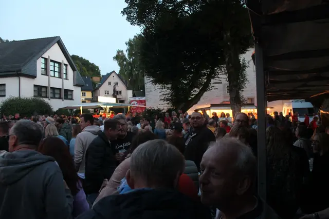 Foto: © KG Rot-Weiß Denklingen