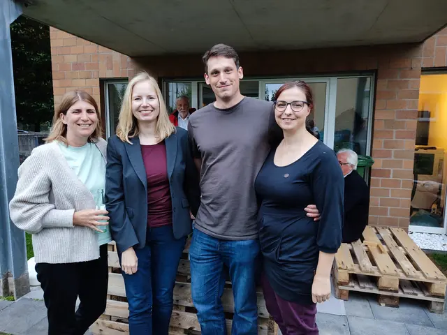 Die SPD hat weiterhin die zweitmeisten Sitze im neuen Stadtrat: Dr. Isabella Napoli, Valeska Rauchfuß, Patrick Höver und Katharina Höver (v.l.). | Foto: Bracker