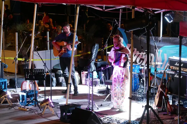 Französischer Zauber mit dem Kölner Duo toi et moi.  | Foto: Anita Brandtstäter