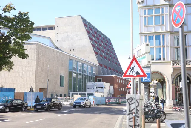 Die Oper der Stadt Köln soll im September 2026 wieder bespielt werden.  | Foto: Arton Krasniqi
