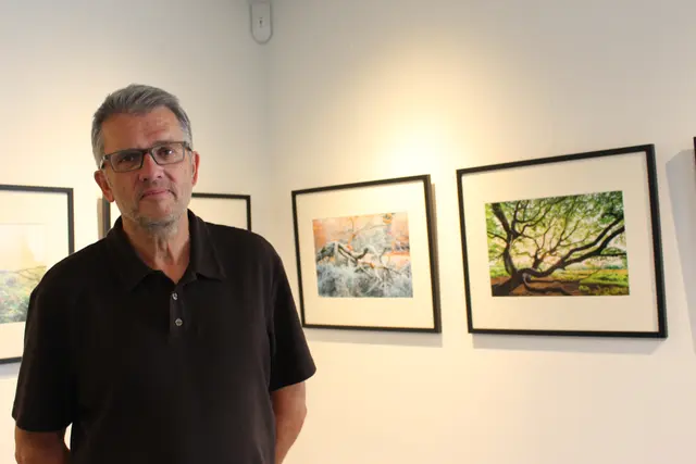 Noch bis zum 9. Januar 2026 ist eine Fotoausstellung von Stefan Pütz-Cordes mit Landschaftsaufnahmen der Wahner Heide im Wahner Heide Portal Burg Wissem (Burgallee 3) zu sehen. | Foto: Foto: Stad Troisdorf
