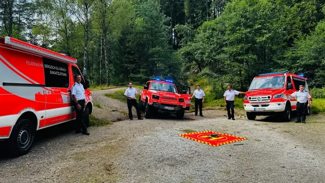 Die neuen Fahrzeuge der Feuerwehr Bergisch Gladbach. Foto: Feuerwehr BGL