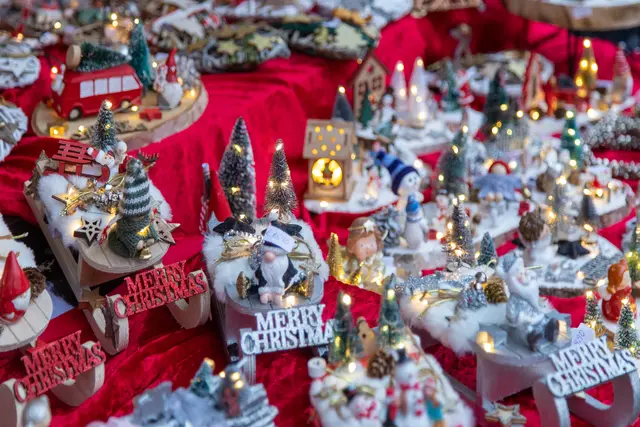 Der Martini Markt Bensberg ist am Freitag, 7. November, von 18 bis 21 Uhr; am Samstag, 8. November, von 11 bis 21 Uhr und am Sonntag, 9. November, von 11 bis 19 Uhr geöffnet. Foto/Archiv König